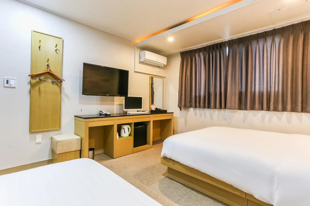 Aliba Hotel