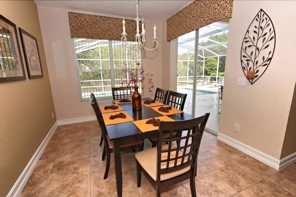 1720 Northampton Drive 4 Bedrooms, 3 Bathrooms