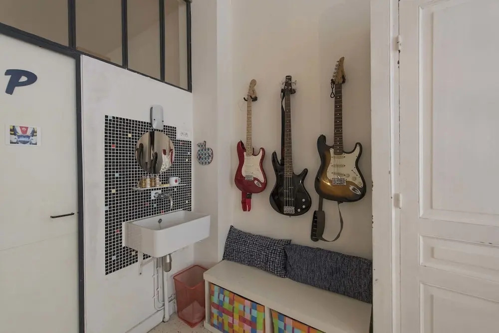 Loft Style Apartment With A Workshop Studio