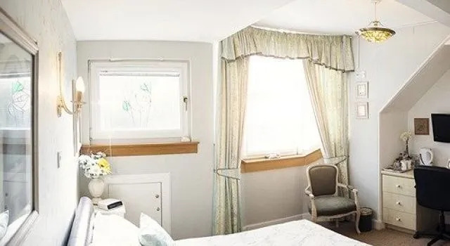 Ashbank Guest House