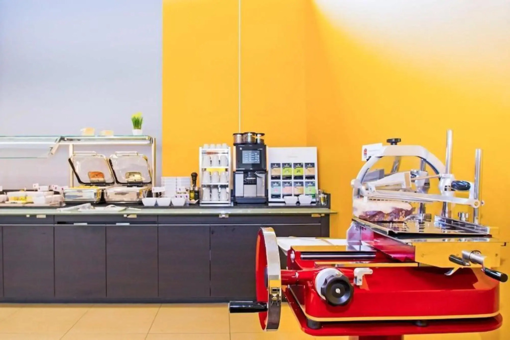 Отель Premier Inn Hannover City University hotel
