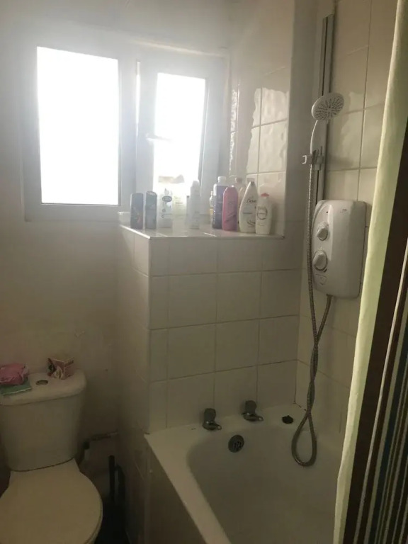 Impeccable Studio Apartment by the London Eye