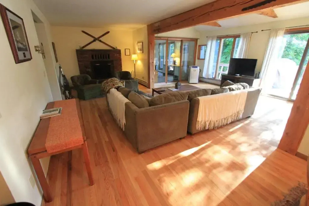 Quaint Stowe Cabin