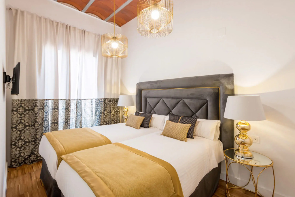 BiBo Suites Oro del Darro