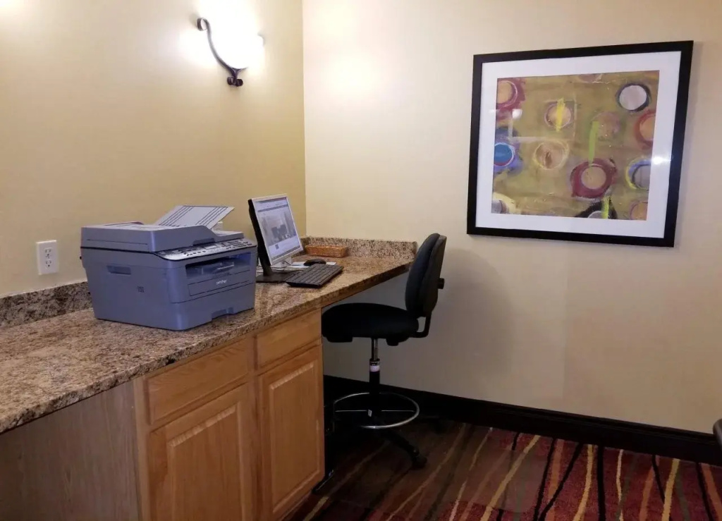Best Western Oswego Hotel