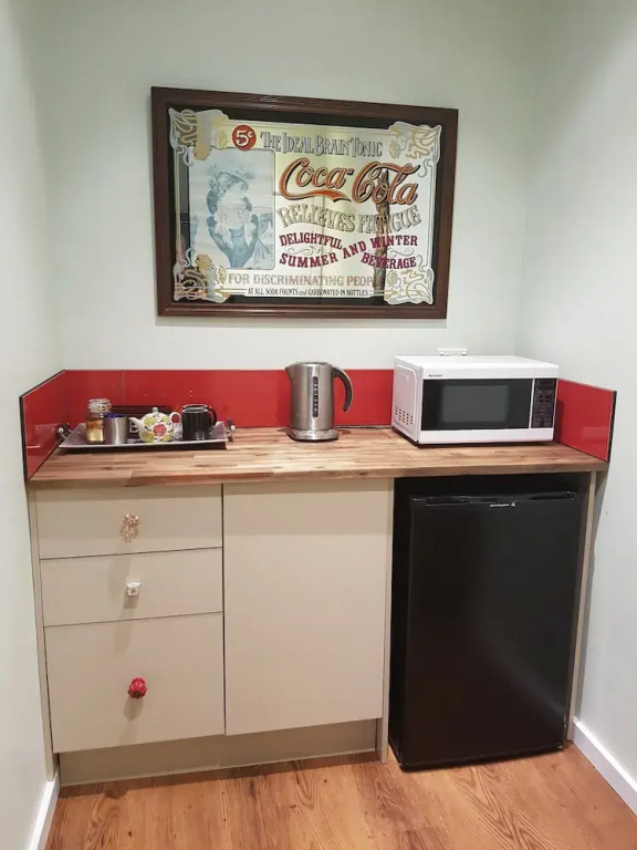 Tantarra Guest House - Pet Friendly