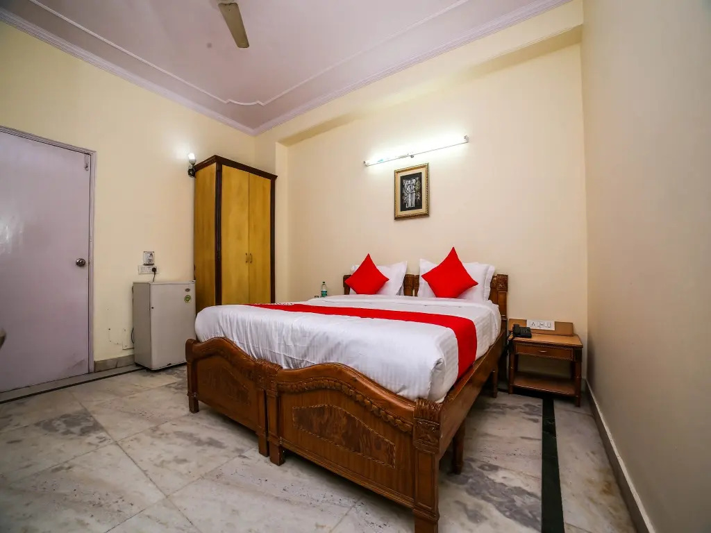 Royal Residency Hotel
