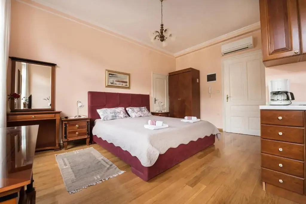 Apartments Villa Devana