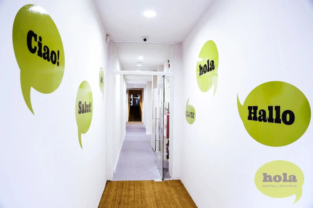 Hola Hostal Eixample