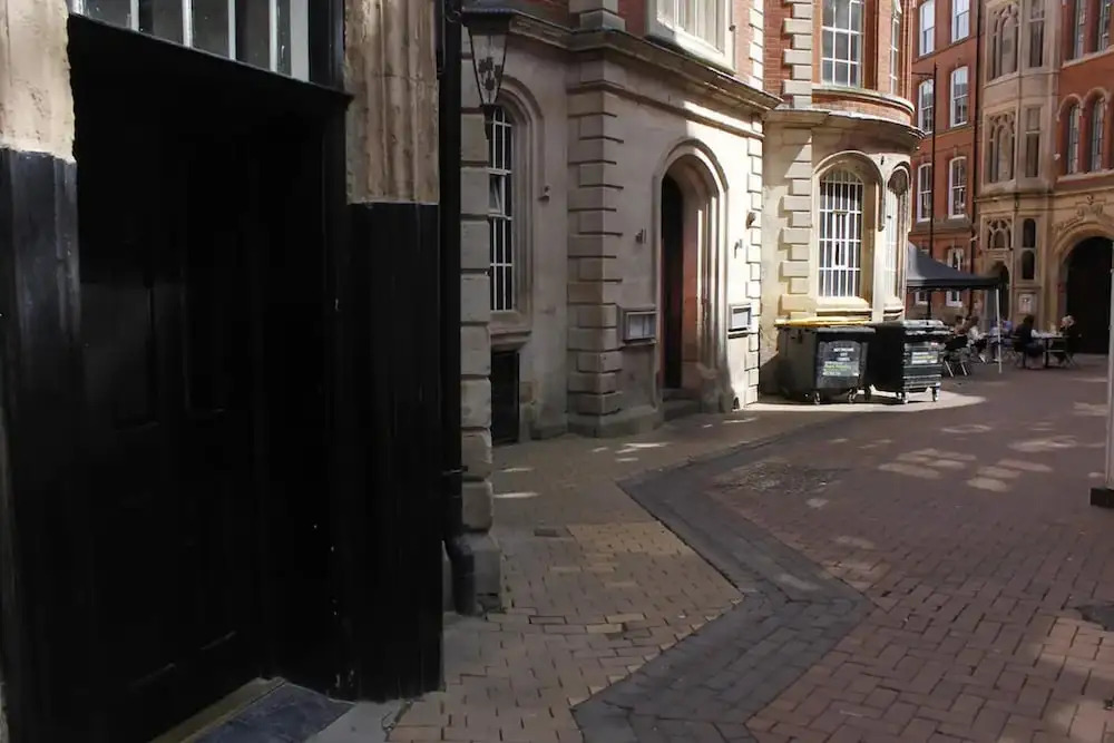 Lovely 1-bed Mezzaine Apartment in Nottingham