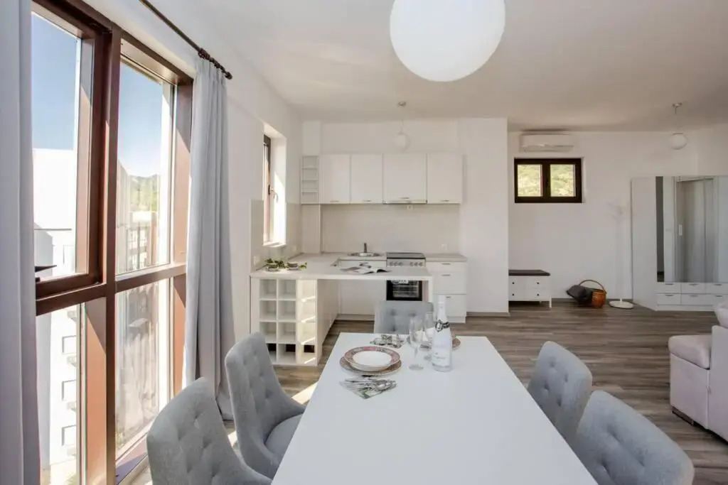 3 Bedrooms Penthouse with roof terrace Rafailovici