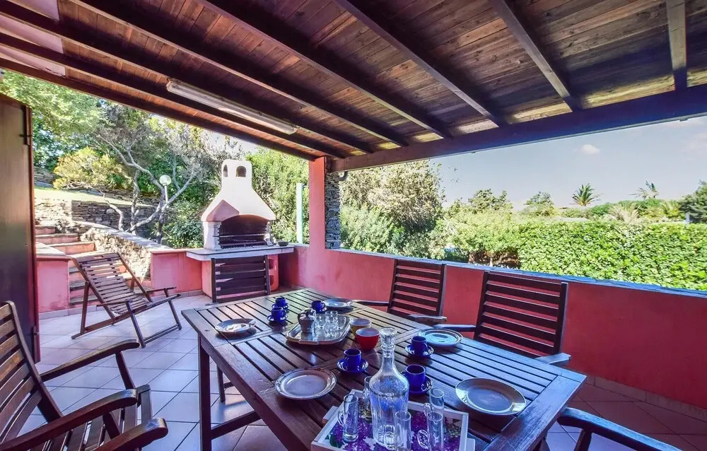 3 Bedroom Amazing Home In Stintino