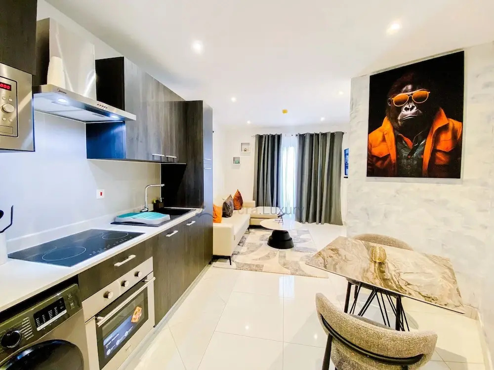 Loxwood House by Clifton Homes