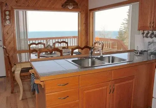C-View Cabins