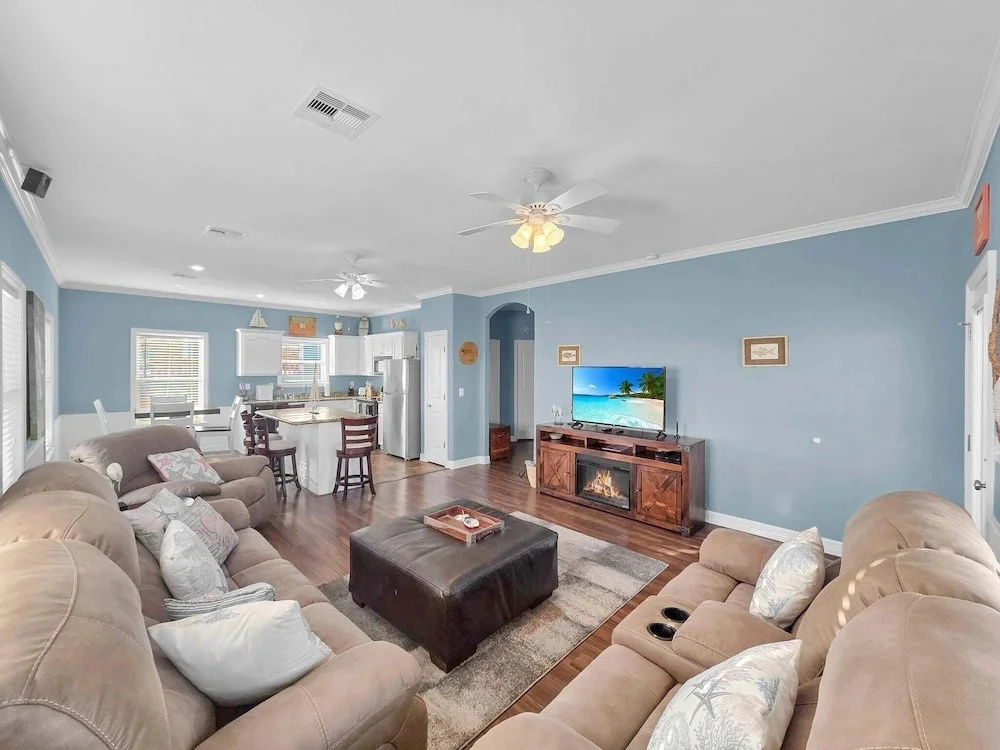 Crystal Moon 2 Bedroom Home