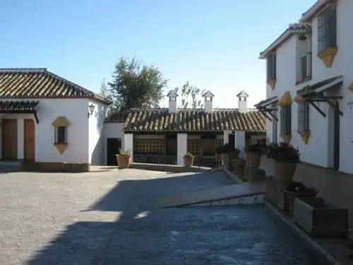 Hostal Restaurante El Alamo