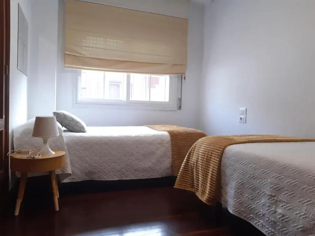 El Piso de la Placita