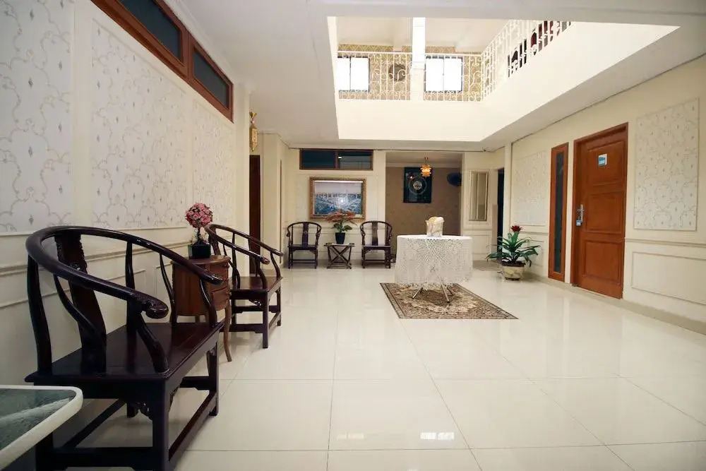 Airy Eco Syariah Senen Kramat Enam 28 Jakarta
