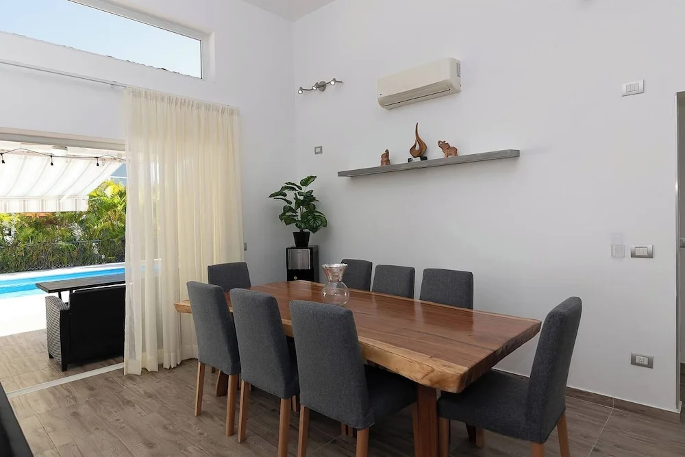 Villa Ocean Dream 3BR Oasis and guesthouse