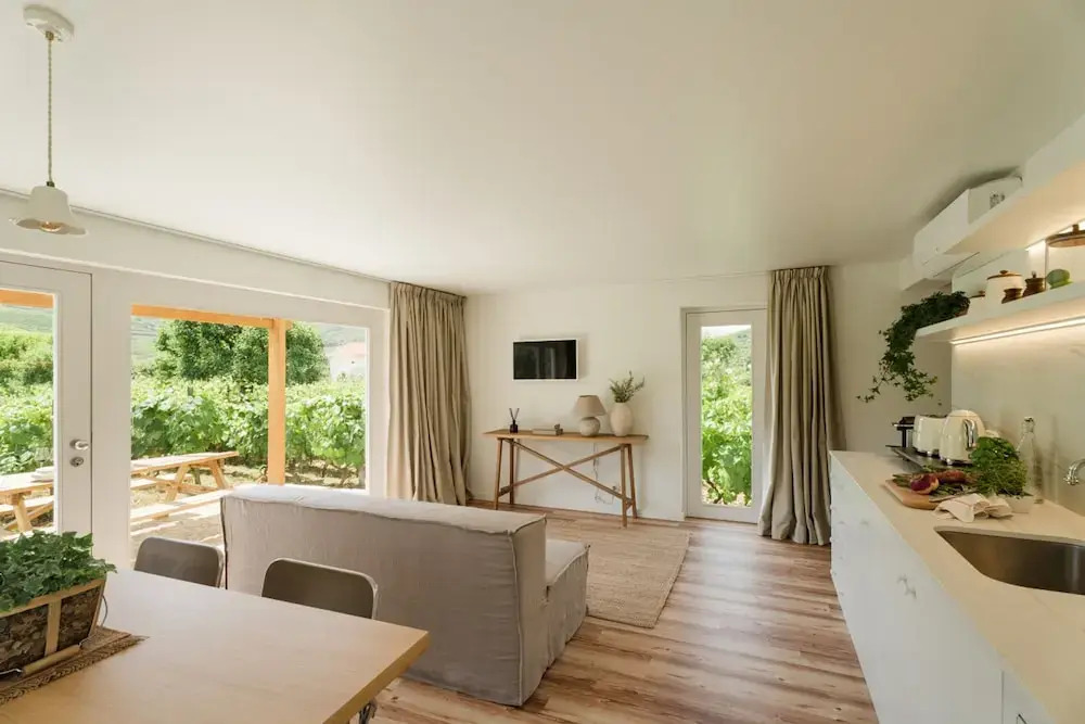 Imago Houses 3 - by MET