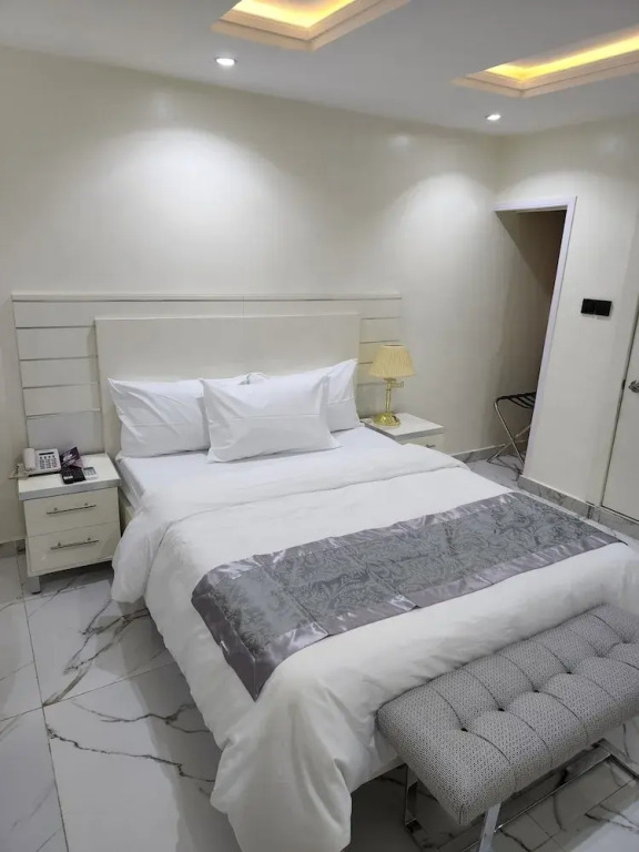 Luxol Homes And Suites