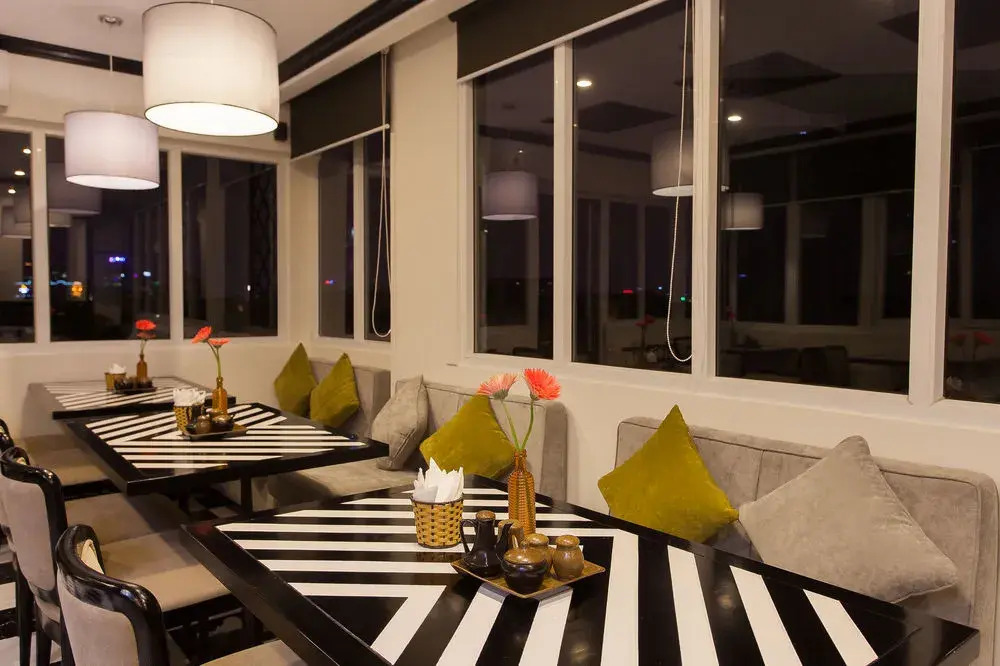 Serenity Diamond Hotel