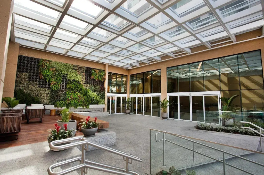 Monaco Hotel & Convention By Easy Class