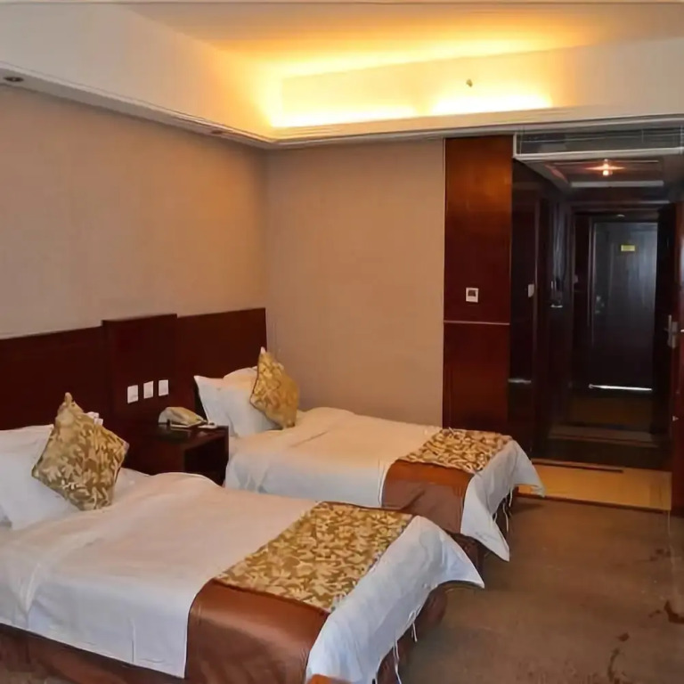 Yilan Hotel