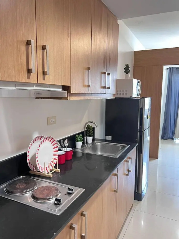 1 BR Shell Residences Facing amenities