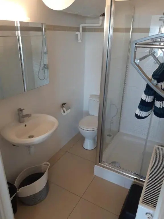 Modern Studio with Beautiful Sea View - 9th Floor