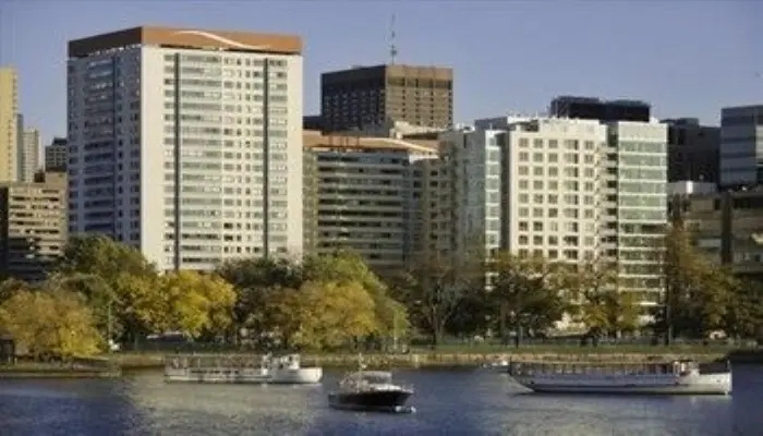 Global Luxury Suites At Massachusetts General