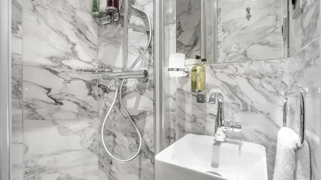 Luxury 4 bedroom 3 bathroom Aristocratic apartment - Louvre
