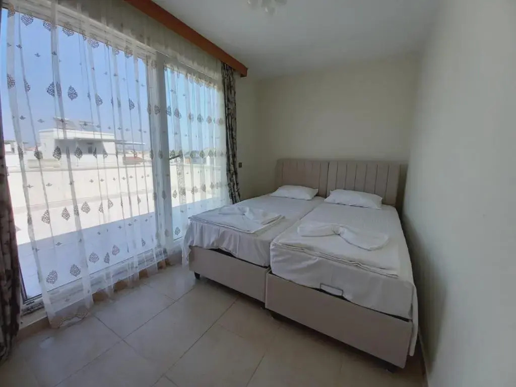 Holiday House Ada