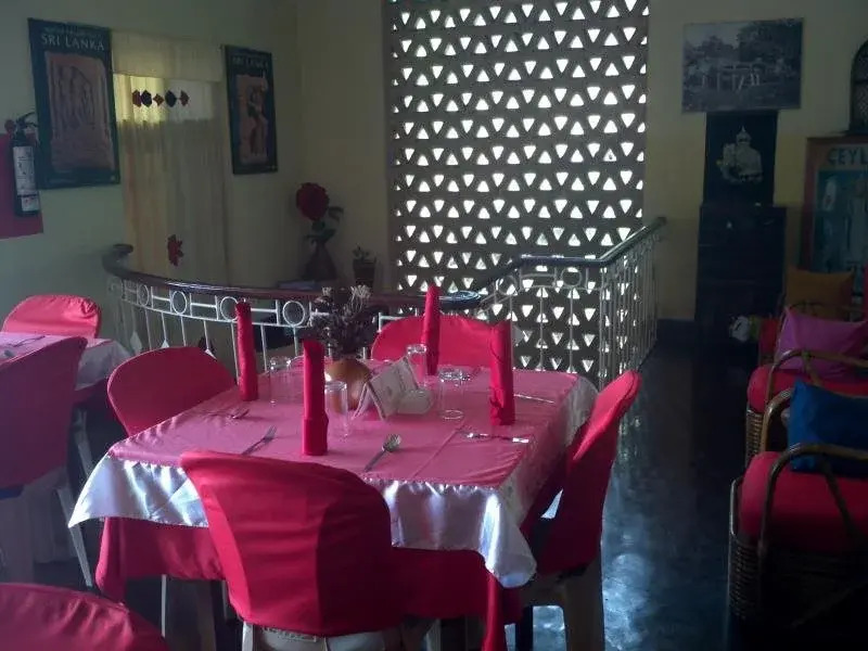 Hotel Amaara Lake
