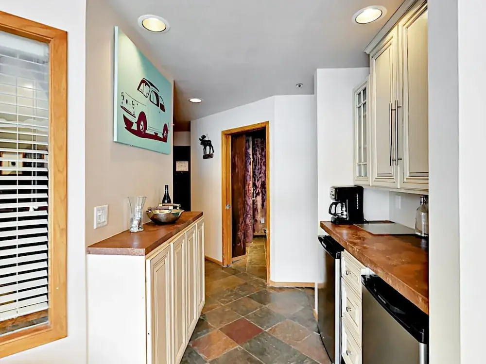 24 River Run Road Condo Unit 2903 1 Bedroom 1 Bathroom Condo