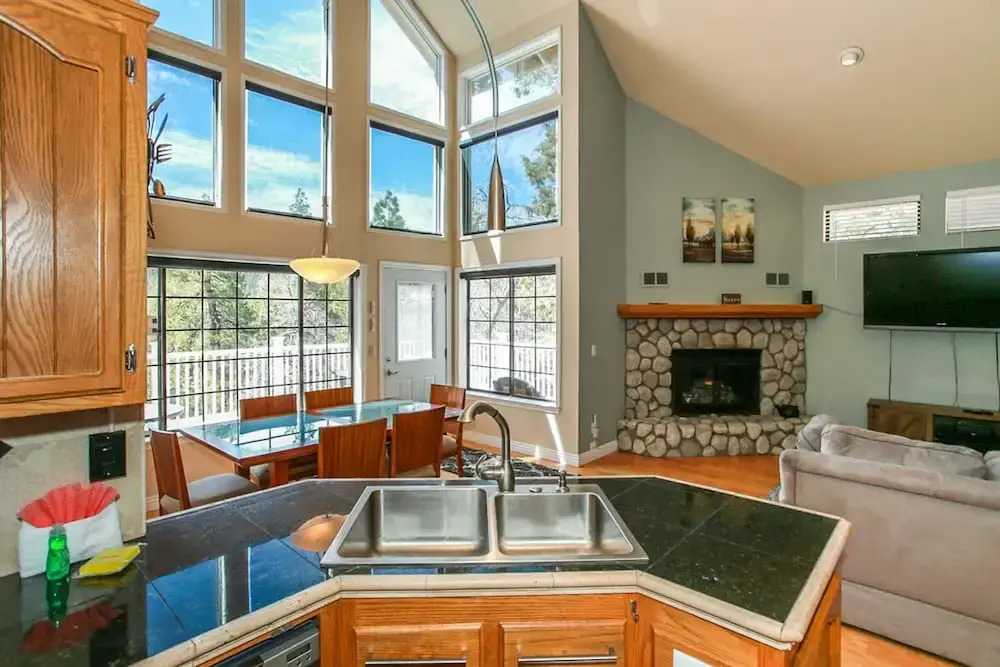 Hillside Retreat-1846 by Big Bear Vacations