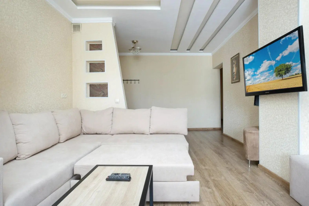 Stay Inn (Стей Инн) на проспекте Саят-Новы 33