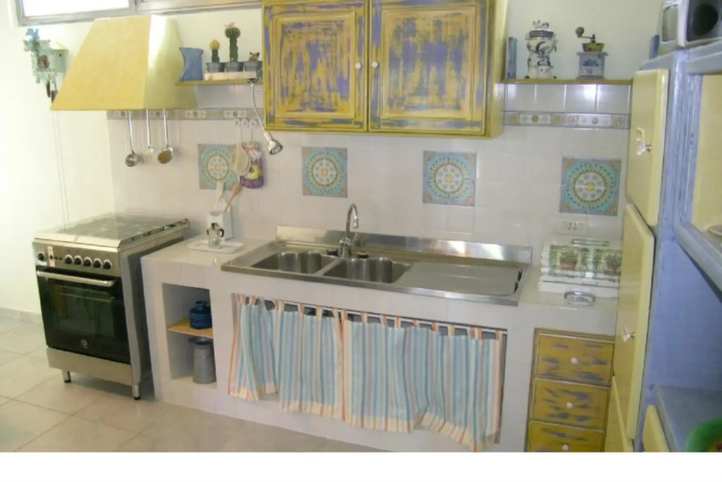 Three Roomapt For 4 Pax, 150 Mt To The Sea-Silvia A