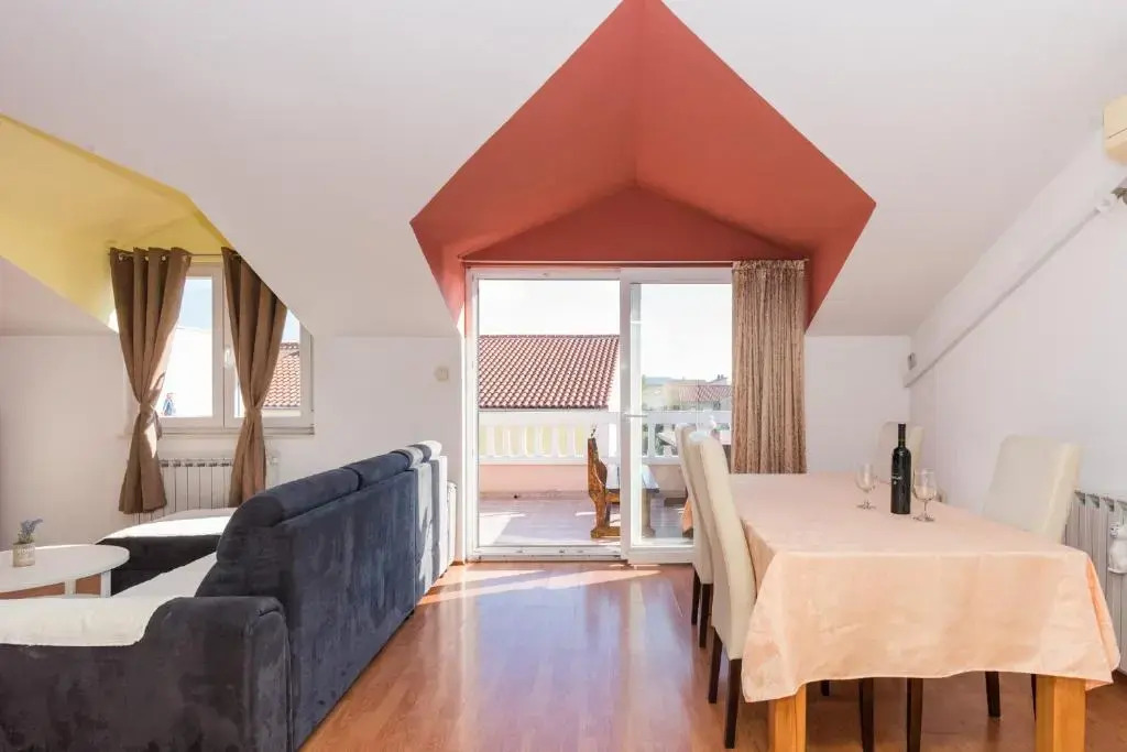 Zeljak Apartments