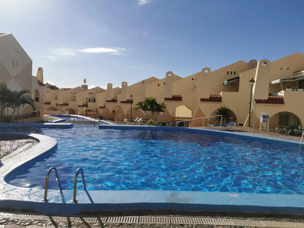 Excelent location 5 min to the beach