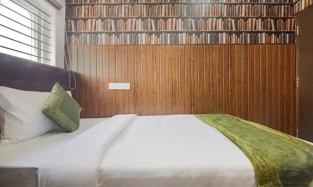 Hotel Dvaraka Inn