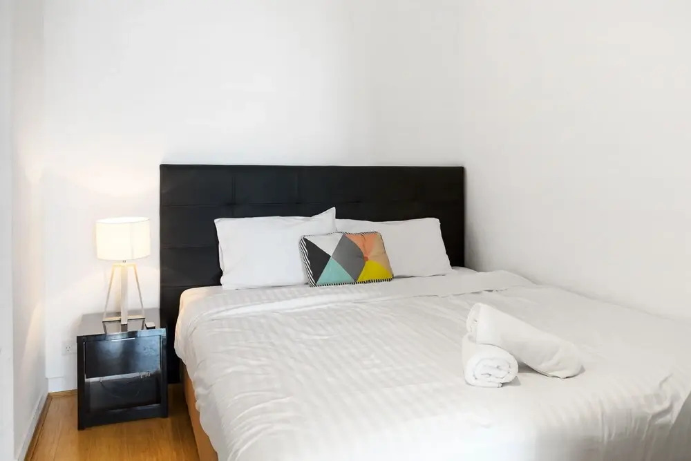 Roomerang at Katherine Place 23