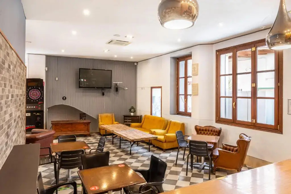 El Josemari Hostel
