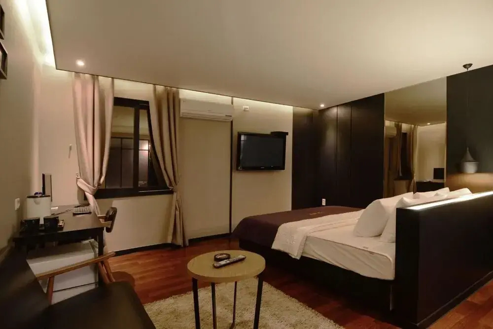 Busan Deokcheon 2heaven Hotel