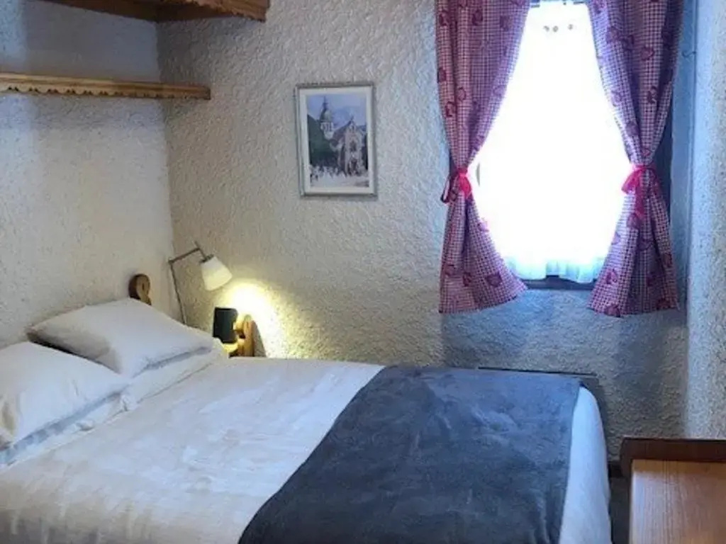 Appartement Le Grand-Bornand, 4 pièces, 8 personnes - FR-1-458-151