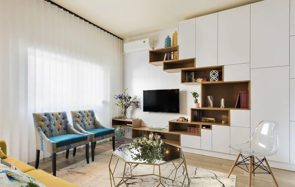 Captivating Apartment in the Heart of Seville. Pajaritos