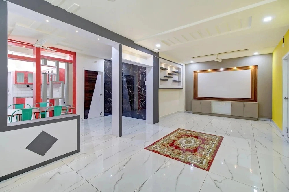 Deluxe RSL Guest House