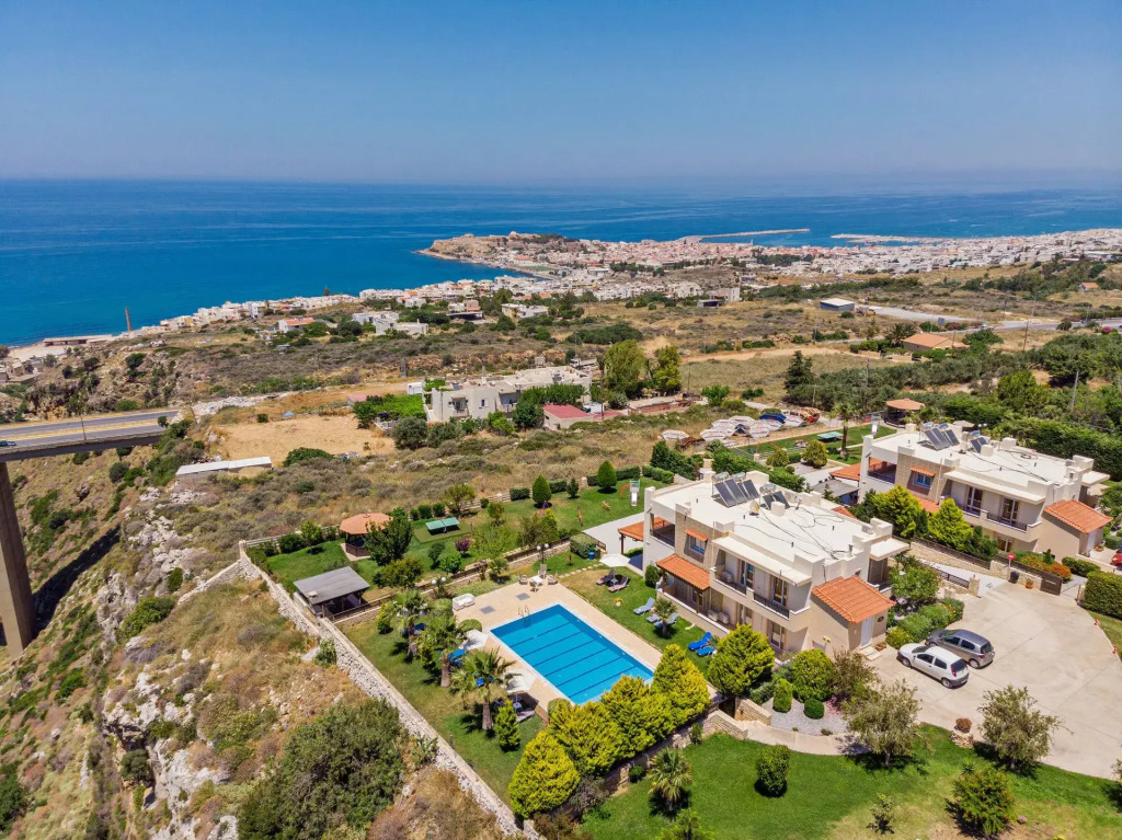 Knossos Estate Villas