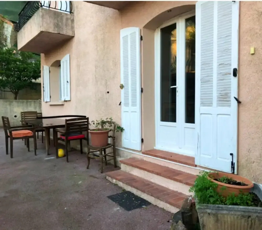 Apartment With 2 Bedrooms in Saint-raphaël, With Wifi - 5 km From the