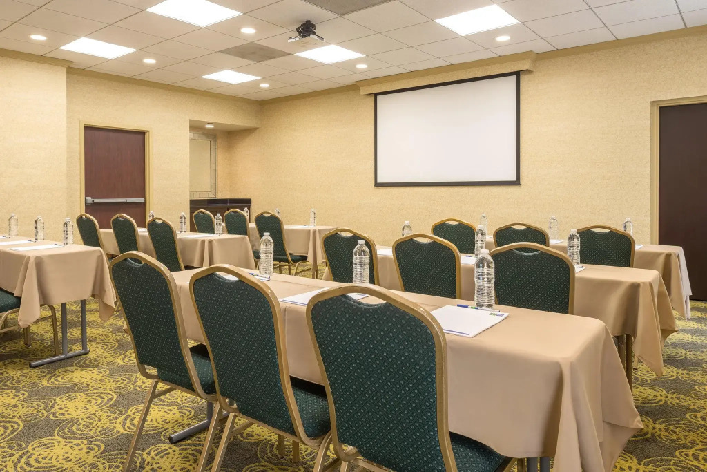 Holiday Inn Express Philadelphia NE-Bensalem by IHG